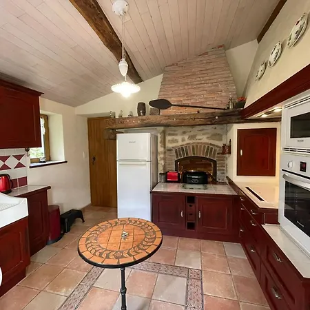 Maison Renovee Avec Grand Terrain, Equipements Enfants, 3 Chambres, Proche De D938, Velos Inclus - Fr-1-426-539 *